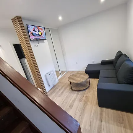 Nyaraló House Only For ! 3 Bedroom 2wc,bbq,balcon 2,centro Vila!