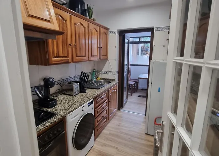 Nyaraló House Only For ! 3 Bedroom 2wc,bbq,balcon 2,centro Vila! *