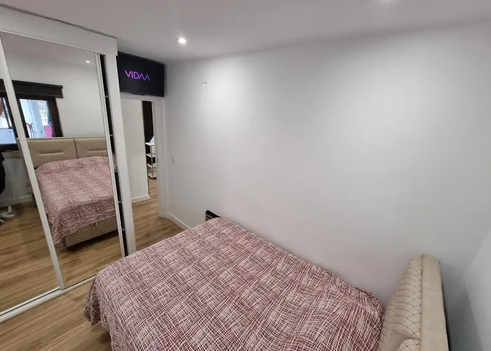 펜션 House Only For ! 3 Bedroom 2wc,bbq,balcon 2,centro Vila!