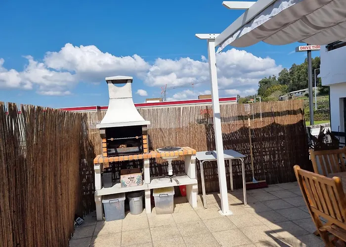 Ferienhaus House Only For ! 3 Bedroom 2wc,bbq,balcon 2,centro Vila! Vila Nova de Cerveira